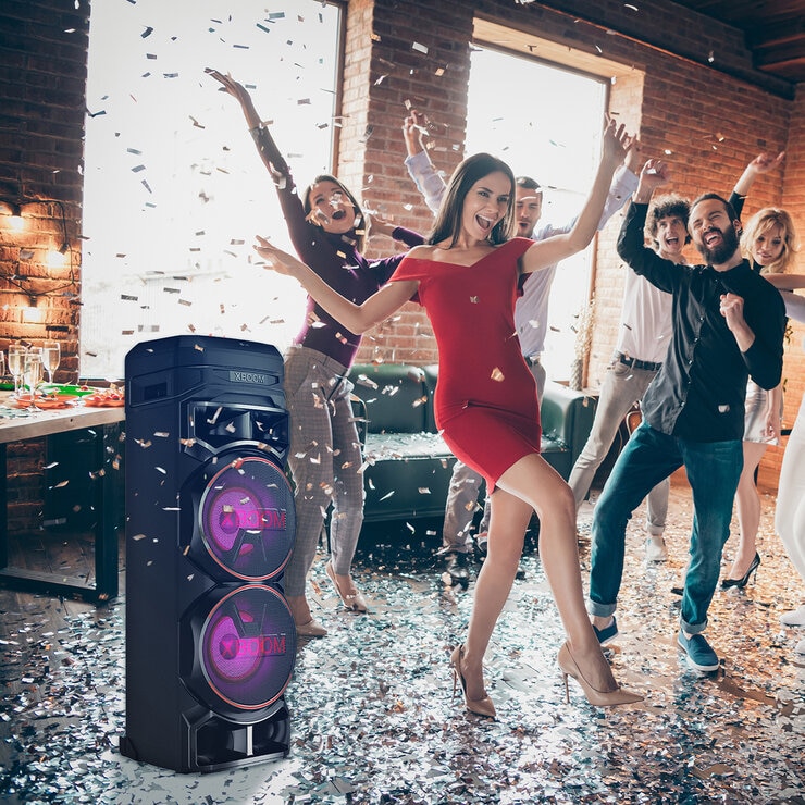 LG XBOOM RNC9 Bocina Bluetooth — Imagen 2 de 4