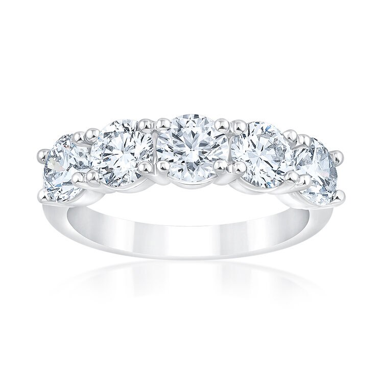 Anillo, Diamantes 2.50ctw, Platino