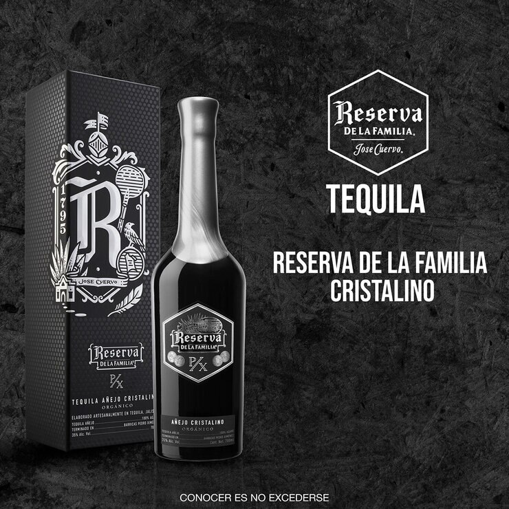 Tequila Reserva de la Familia Añejo Cristalino 700 ml — Imagen 4 de 4