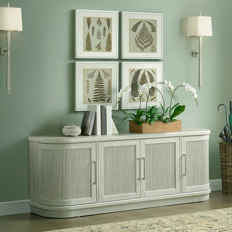 Universal Broadmoore Furniture, Consola Decorativa