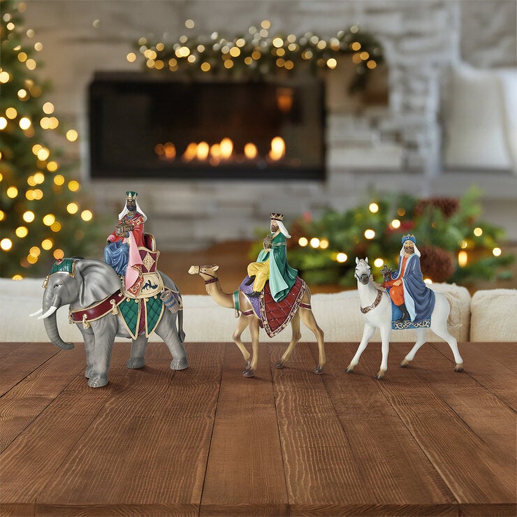 Figuras de los Tres Reyes Magos — Imagen 1 de 4