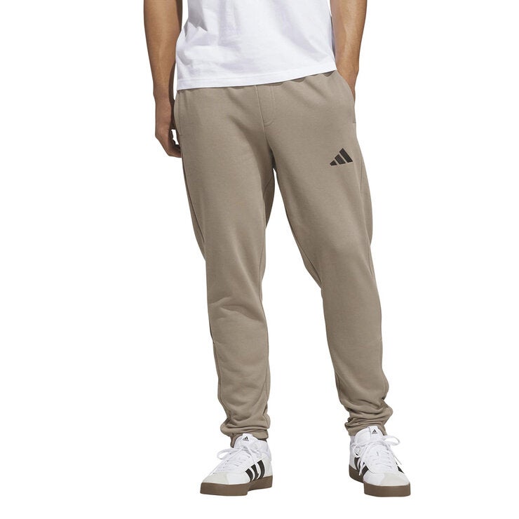 Adidas Pantalones Deportivos para Caballero Varias Tallas y Colores — Imagen 1 de 3