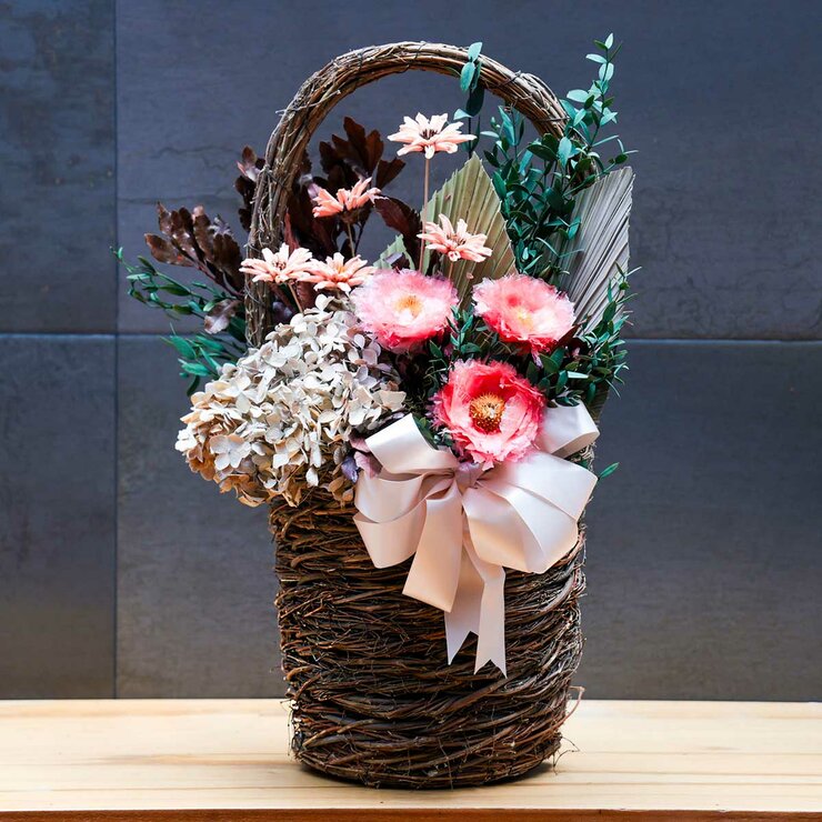 Daysa, Arreglo de Flores Preservadas en Canasta Natural — Imagen 4 de 4