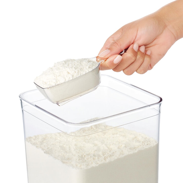 OXO Set de 4 Contenedores de Plástico con Tapas y Accesorios — Imagen 4 de 4