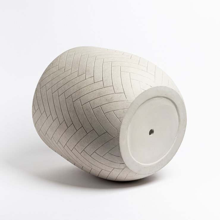 Over & Back, Tribes Maceta de Fibra de Arcilla Blanca — Imagen 3 de 4