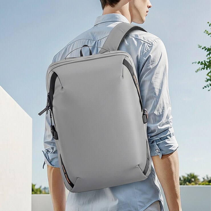 MARK RYDEN MOCHILA GRIS — Imagen 4 de 4
