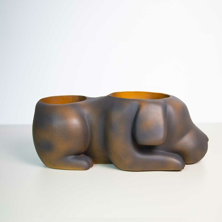 Estudio Floga, Molcas Maceta en forma de Perro Café — Imagen 3 de 3