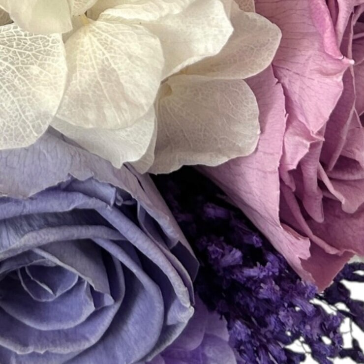 Alive, Bouquet Mix morado, Caja Blanca, Duración 6 Meses. — Imagen 4 de 4
