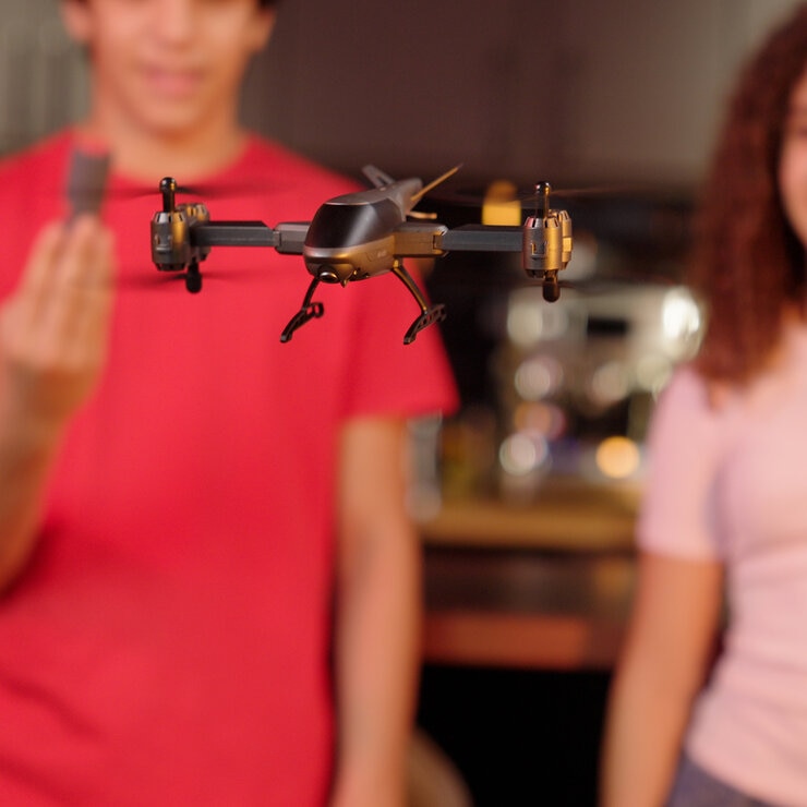 Ascend Aeronautics, Dron a Control Remoto — Imagen 2 de 4