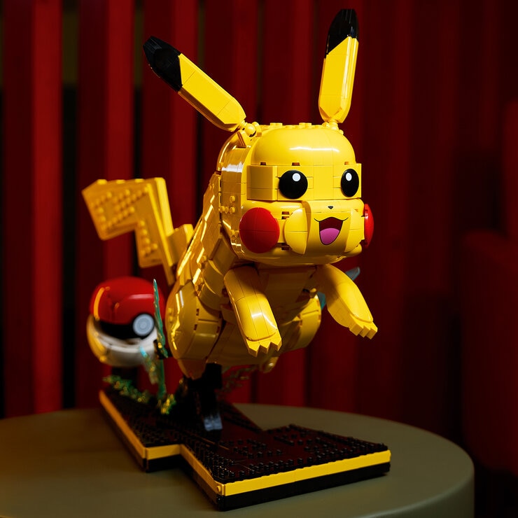 LEGO Pokémon, Pikachu y Poké Ball — Imagen 4 de 4