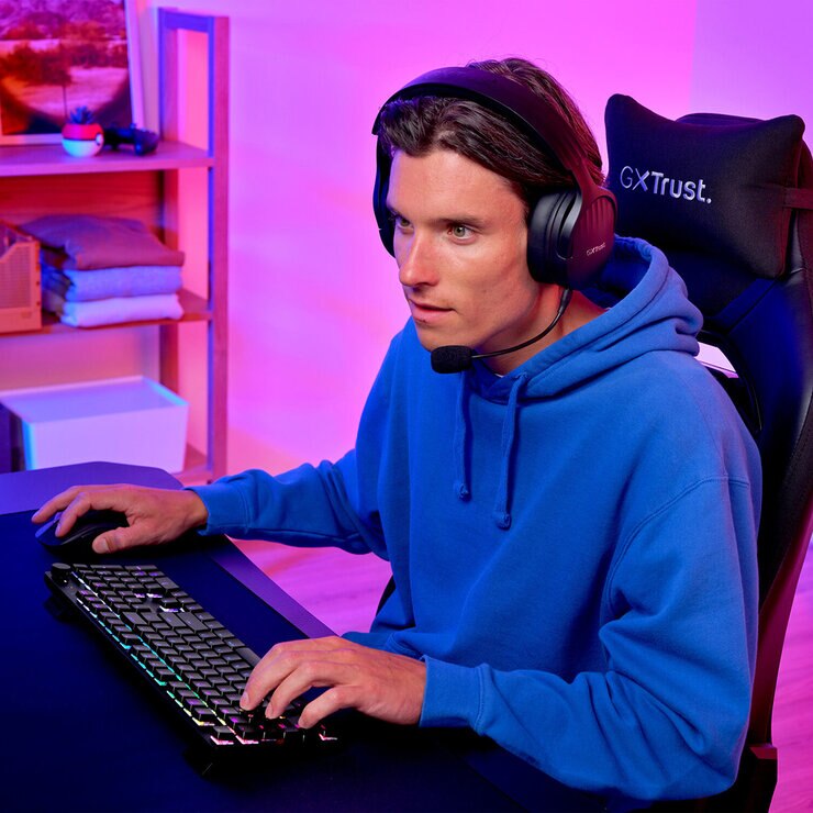 GXTrust Kit Gaming Teclado Mecánico + Mouse RGB — Imagen 2 de 4