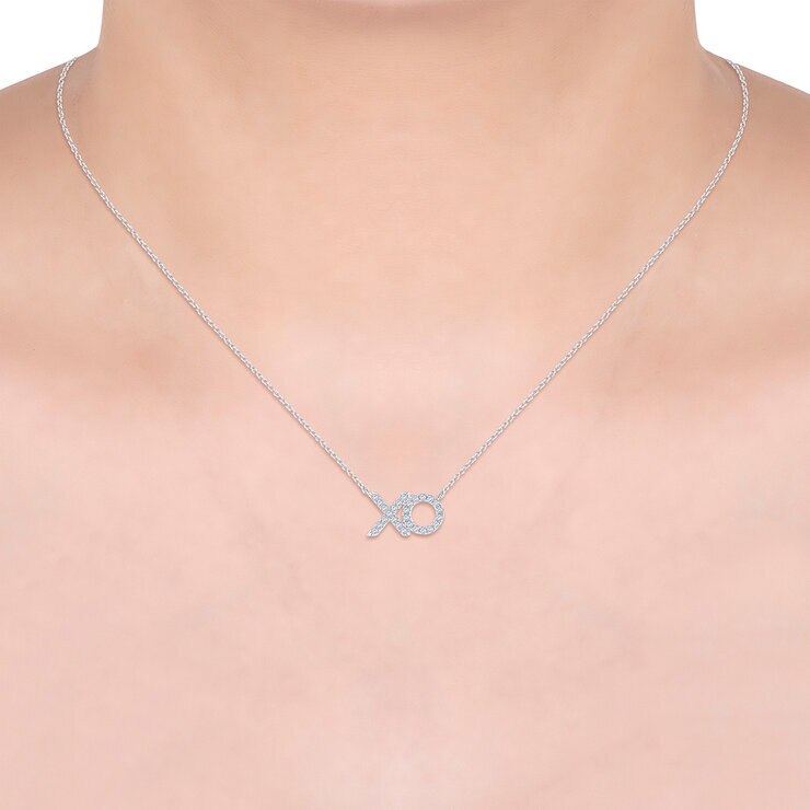 Collar de Diamantes 0.18ctw, con Dije de 'XO', Oro Blanco 14K — Imagen 2 de 4