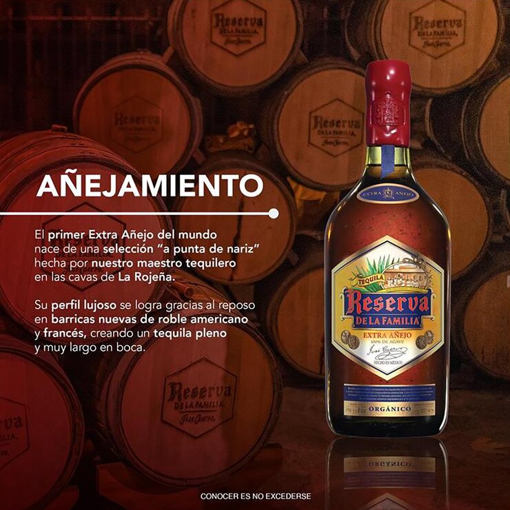 Tequila Reserva de la Familia Extra Añejo 750 ml — Imagen 3 de 3
