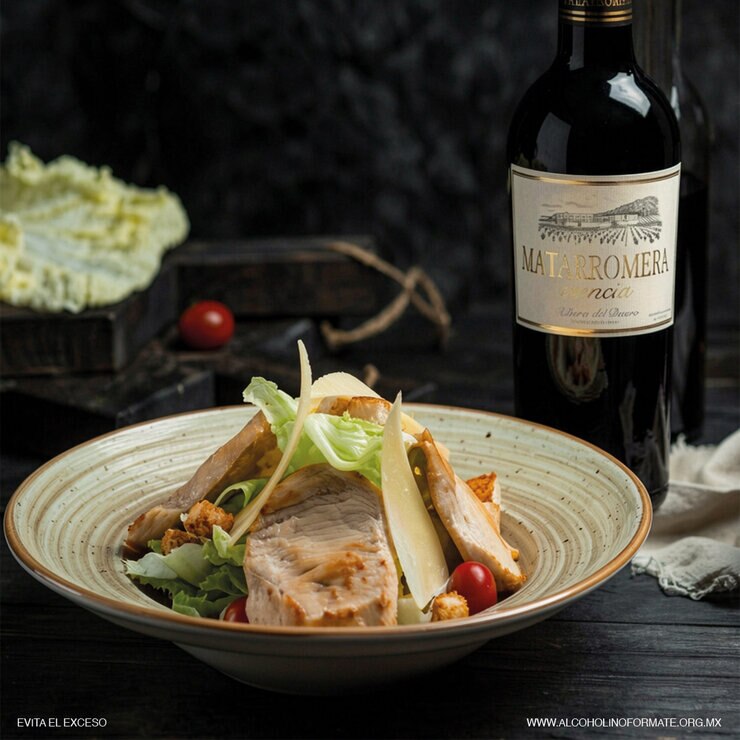 Vino Tinto Matarromera Esencia 750 ml — Imagen 2 de 4
