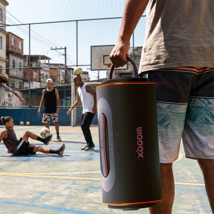 LG Xboom Blast by will.i.am Bocina Portátil — Imagen 3 de 4