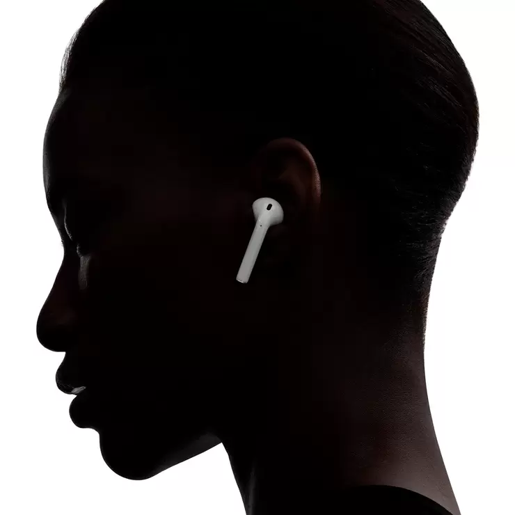 Apple AirPods con estuche de carga  — Imagen 3 de 4