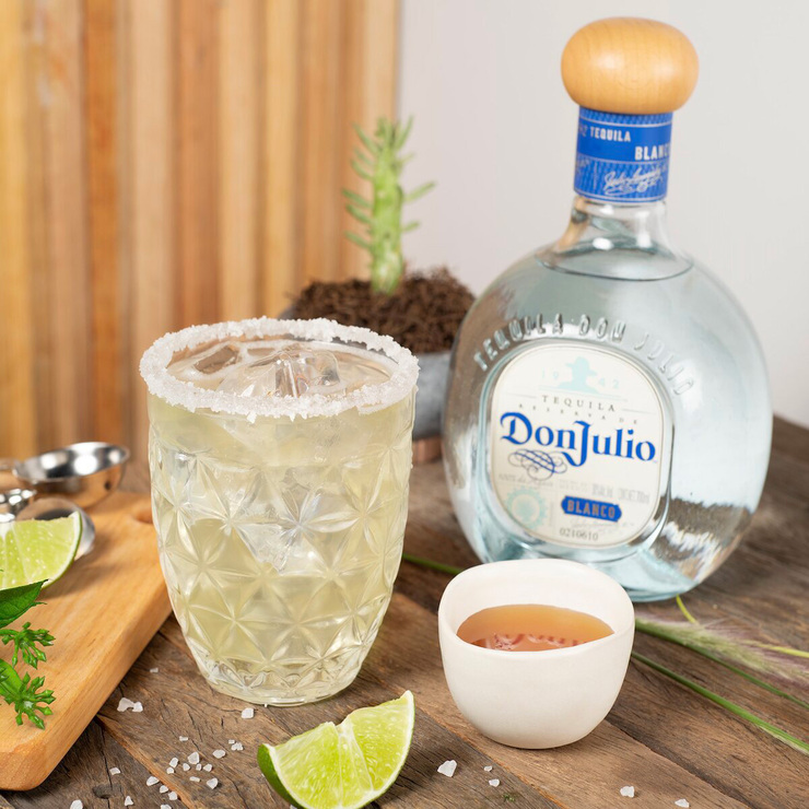 Tequila Don Julio Blanco 700ml — Imagen 4 de 4