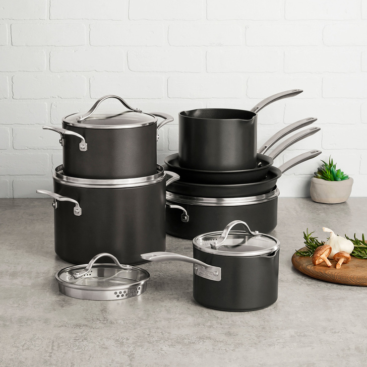 Kirkland Signature, Bateria de Cocina de Aluminio Anodizado Resistente12 piezas