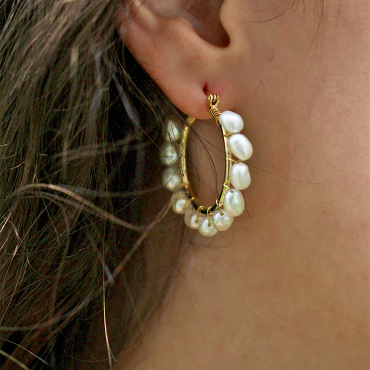 Ablime, Aretes de Arracada, en Baño de Oro y Perla de Río — Imagen 3 de 3