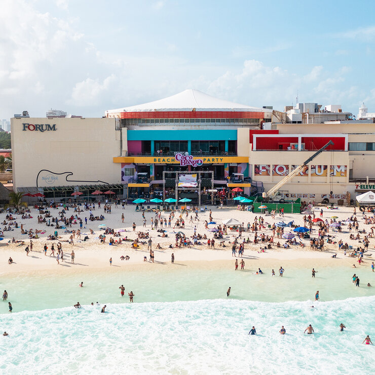 Coco Bongo Beach Party, One Day Pass — Imagen 2 de 4
