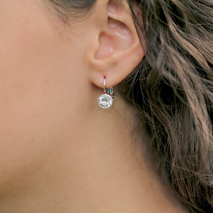 Mayfer, Arete Tipo Huggie de Metal con Cristal Austríaco — Imagen 2 de 3