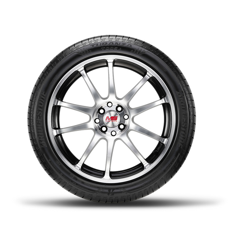 Llanta Bridgestone Turanza T005A 235/45R18 94W — Imagen 1 de 2