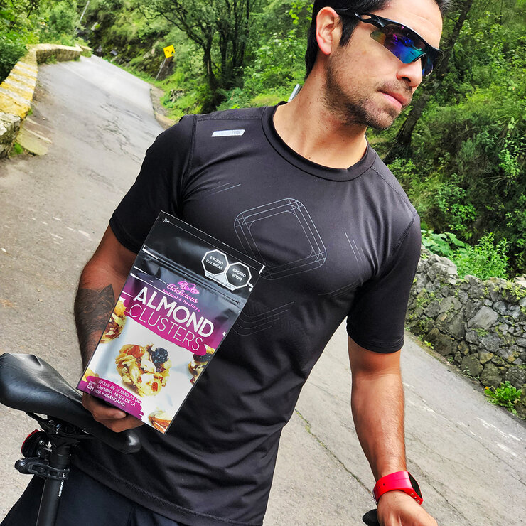 Adelicious Enjambres de Almendra, Nuez de la India y Arándano 350 g — Imagen 2 de 4