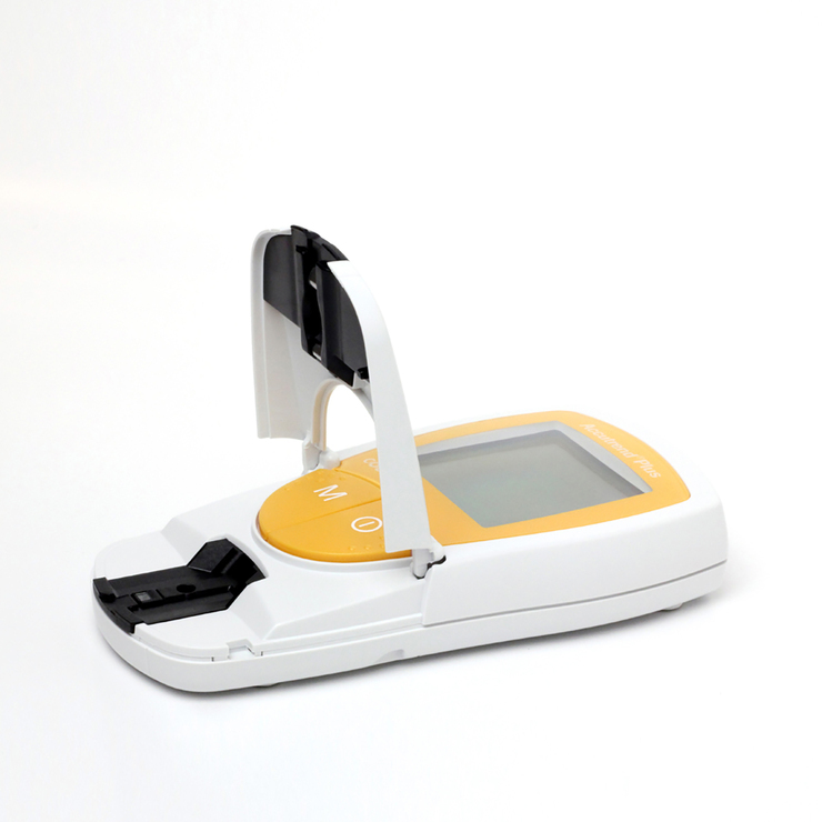 Accutrend Plus Monitor Sanguíneo — Imagen 3 de 3