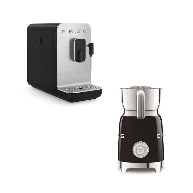 Smeg, Cafetera Espresso Superautomática + Espumador de Leche — Imagen 4 de 4