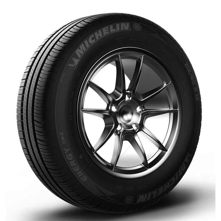 Llanta Michelin Energy XM2+ 195/60R14 86H — Imagen 1 de 3