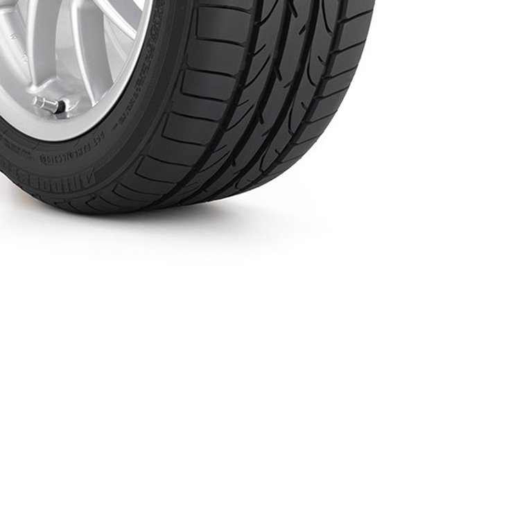 Llanta Bridgestone Potenza RE050A XL RFT 225/35R19 88Y — Imagen 2 de 2