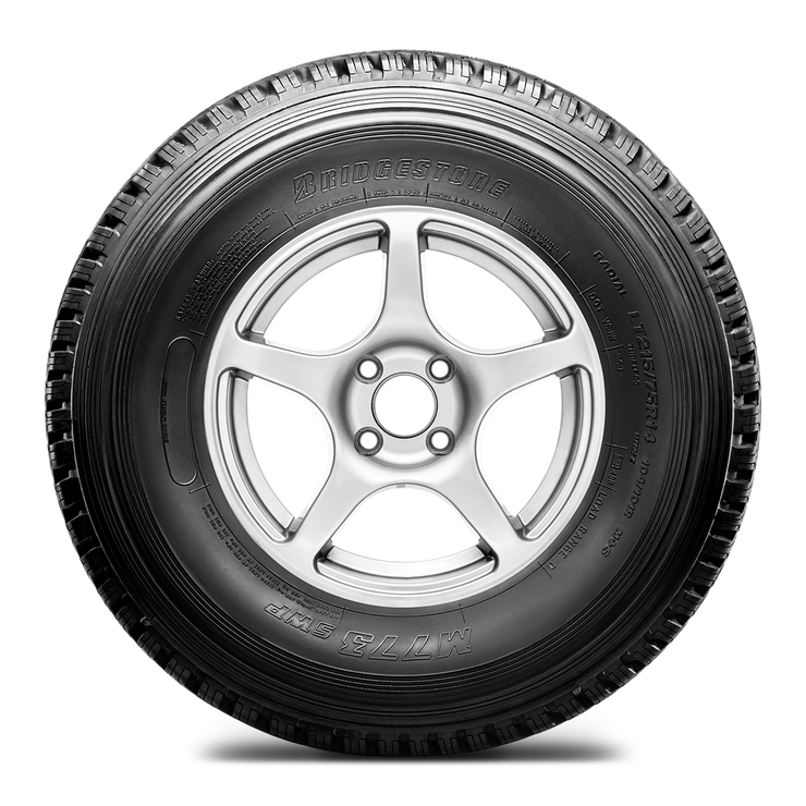 Llanta Bridgestone M773 215/75R14 104P — Imagen 2 de 3
