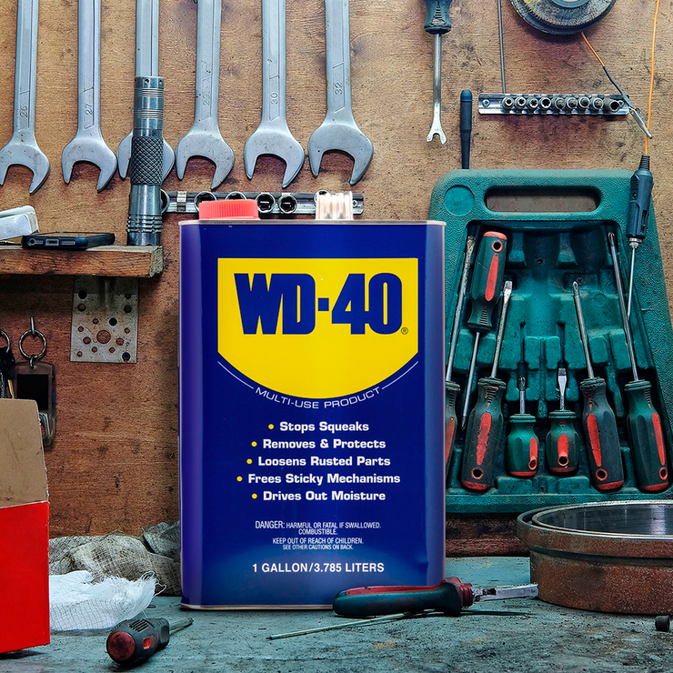 WD-40 Aceite Multiusos 1 Galón — Imagen 2 de 3