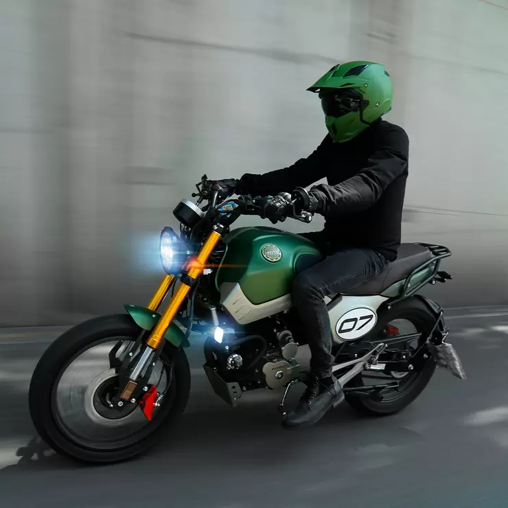 Vento Motocicleta Screamer 250cc Verde  — Imagen 1 de 4