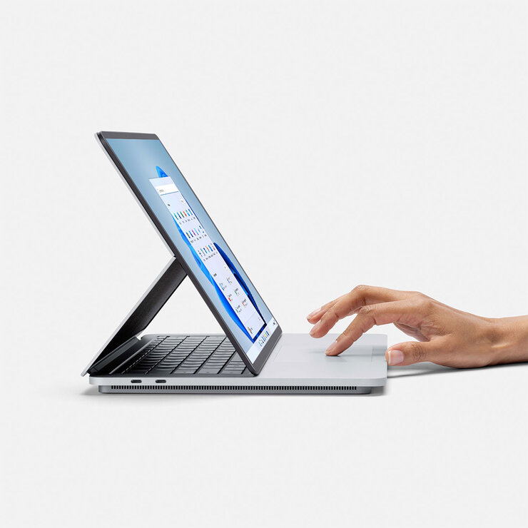 Microsoft Surface Laptop Studio 14.4" Intel® Core™ i5-11300H 16GB 256GB SSD  — Imagen 4 de 4