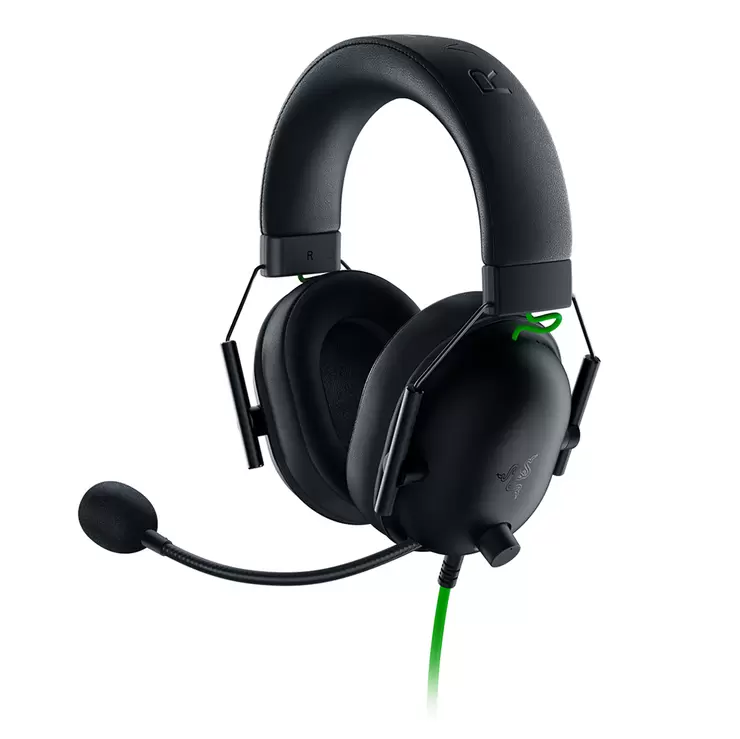 Razer Battle Bundle- Auriculares BlackShark V2 X, Alfombrilla para Mouse Gigantus, Mouse Death Adder V2 — Imagen 2 de 4