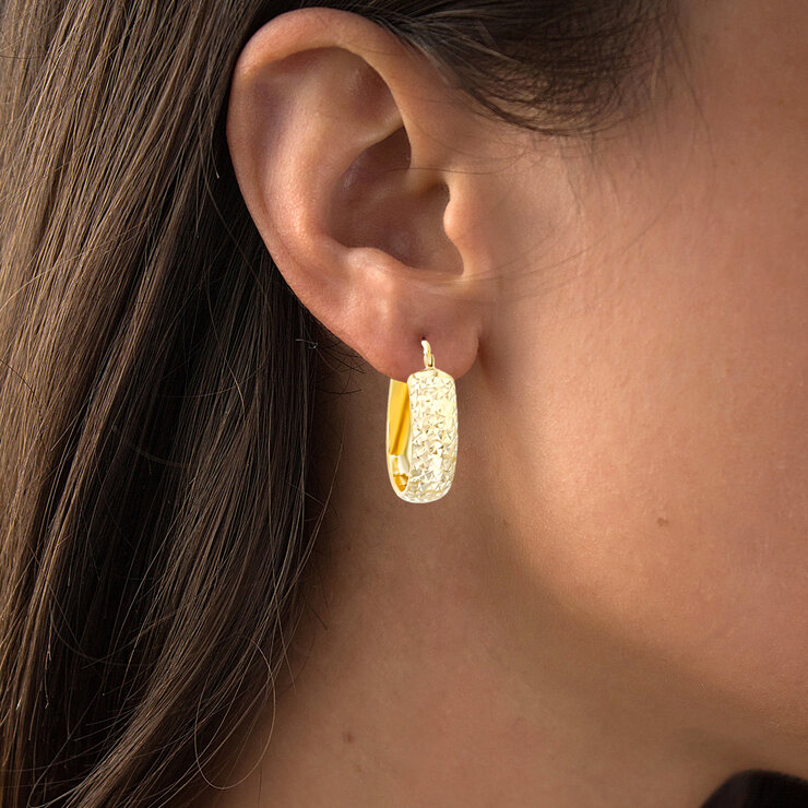 Aretes Texturizados, Oro Amarillo de 14K — Imagen 4 de 4