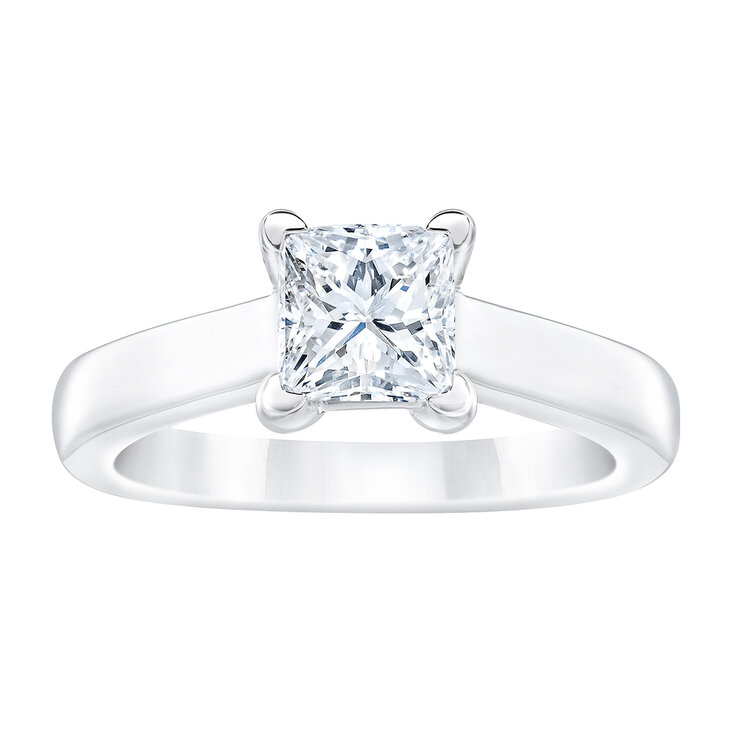 Anillo, 1.0ct Diamante Solitario, Corte Princesa, Platino