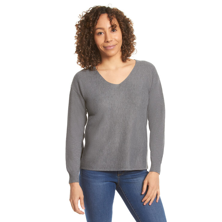 Ella Moss Blusa de Manga Larga con Cuello en-V para Dama Varias Tallas y Colores — Imagen 3 de 4