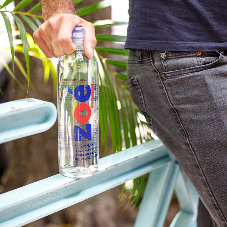 Zoé Water Sport Agua Alcalina Envasada 4 pzas de 900 ml — Imagen 3 de 3