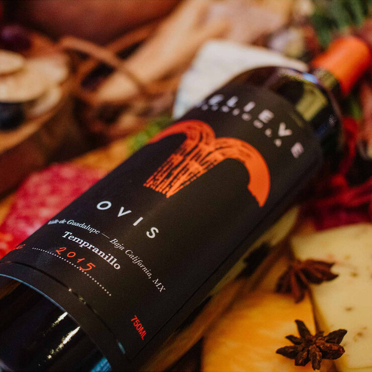 Vino Tinto Relieve Ovis Tempranillo 750ml — Imagen 3 de 3