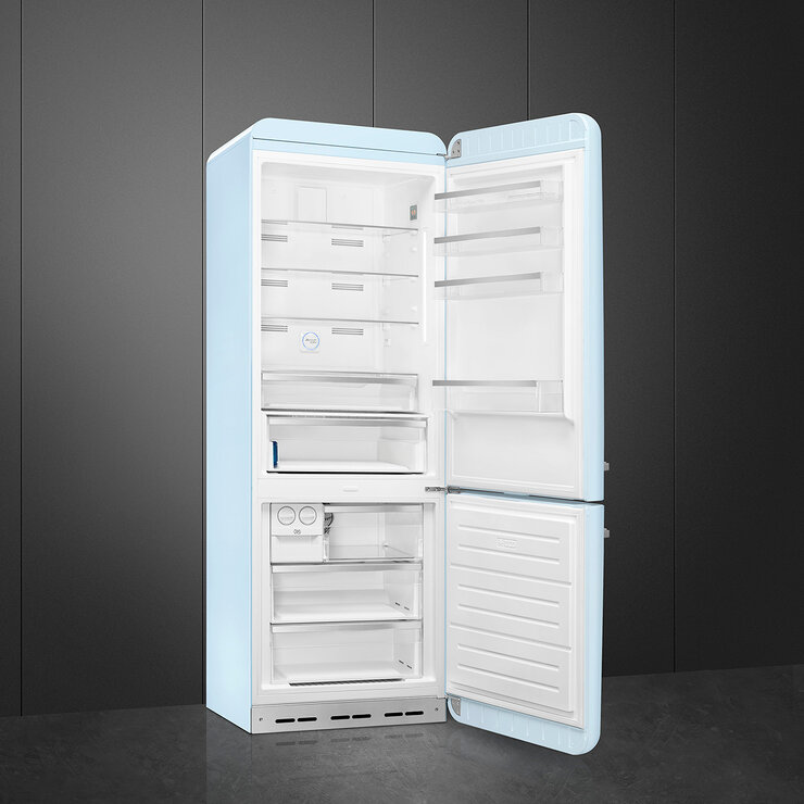Refrigerador 16' Estilo Retro Smeg — Imagen 2 de 4