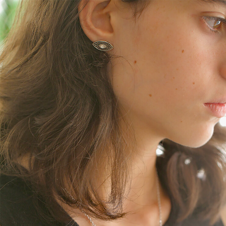 Mayfer, Juego de Collar y Aretes, con Diseño de OJo — Imagen 4 de 4