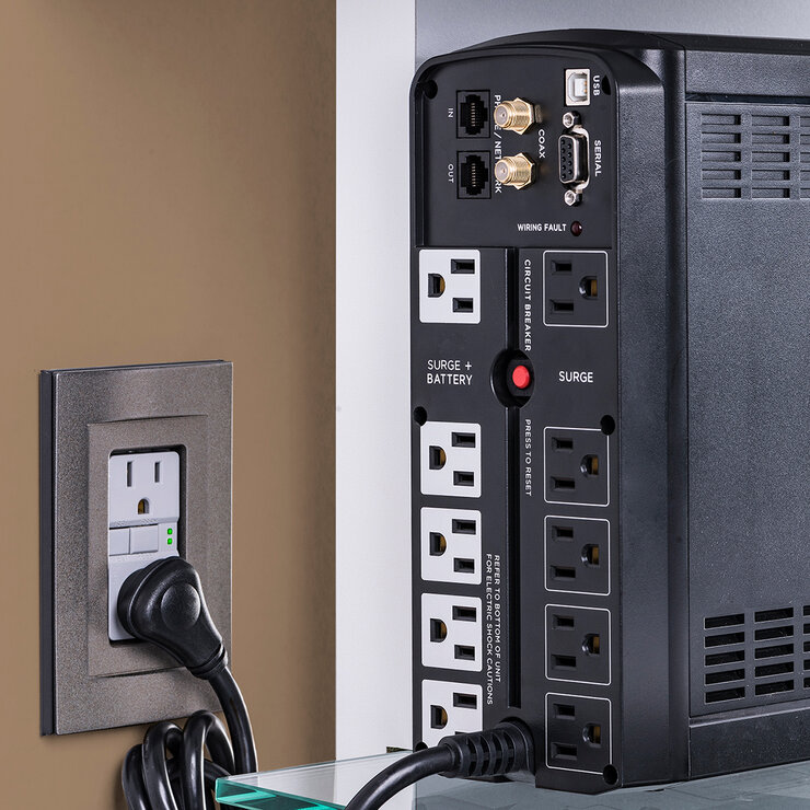 CyberPower No Break con Regulador de voltaje LX1325GU — Imagen 3 de 4