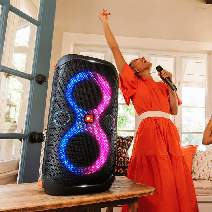 JBL PartyBox110 Bocina Bluetooth con luces — Imagen 3 de 3