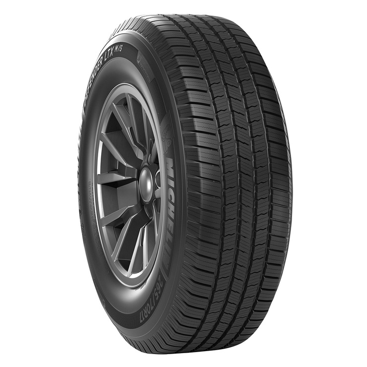 Llanta Michelin Defender LTX M/S 225/55R17 101H