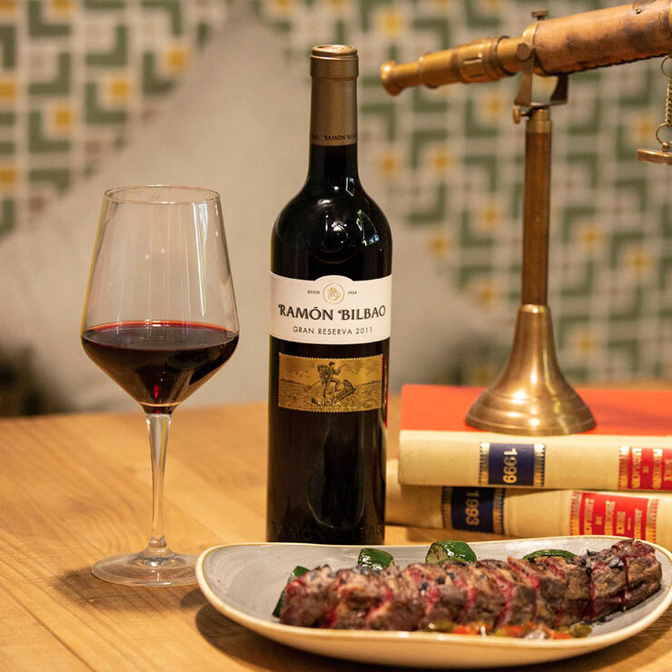 Vino Tinto Ramon Bilbao Gran Reserva 750 ml — Imagen 3 de 3