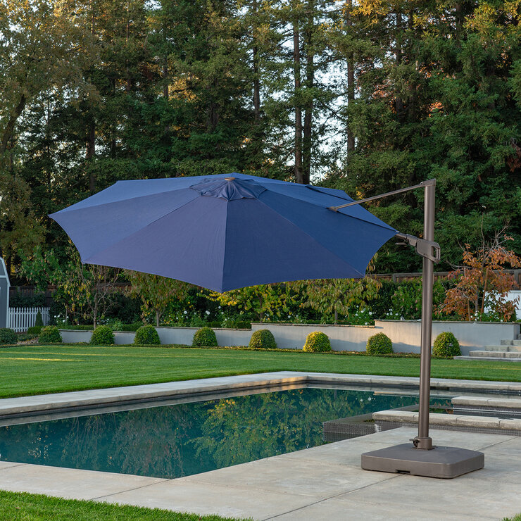 Sunvilla, Sombrilla con Poste Lateral de 3.35 m — Imagen 2 de 4