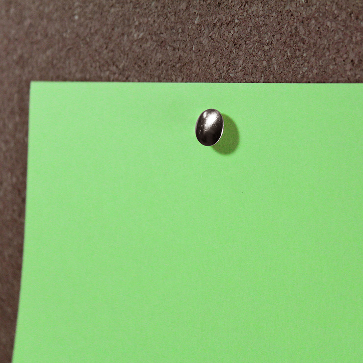 ACCO Chinces No. 2 de 3/8" para Tablero de Corcho con 20 Cajas — Imagen 3 de 3
