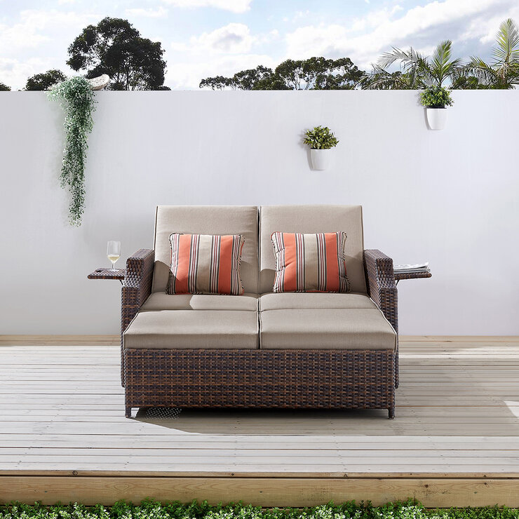 Ove Decors, Sofá Cama Sunnybrook para Jardín — Imagen 1 de 4